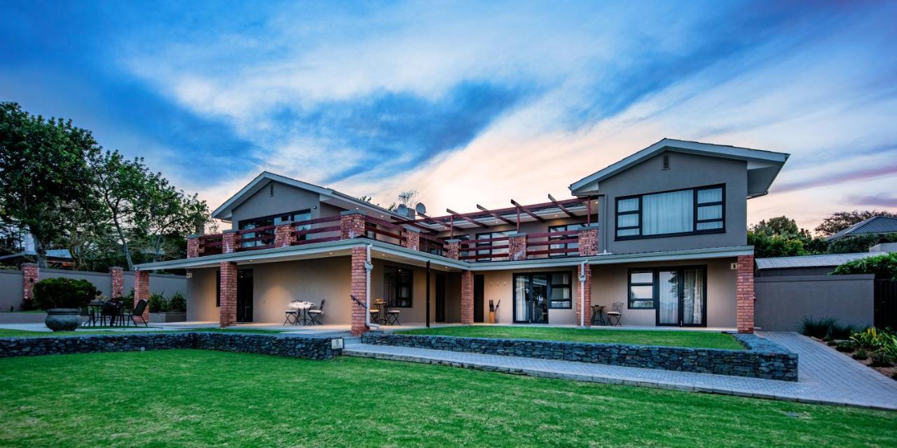 Four Palms Accommodation Durbanville Bagian luar foto