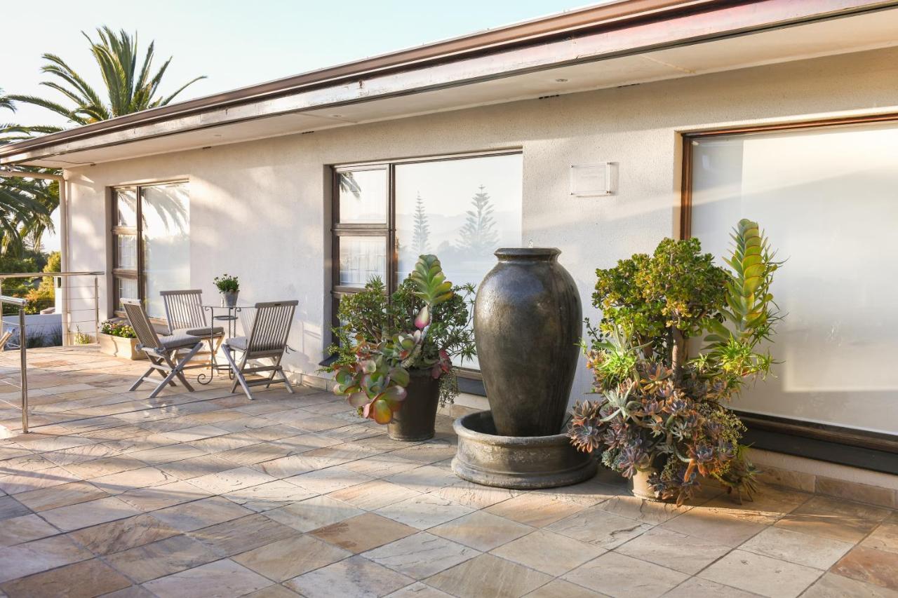 Four Palms Accommodation Durbanville Bagian luar foto