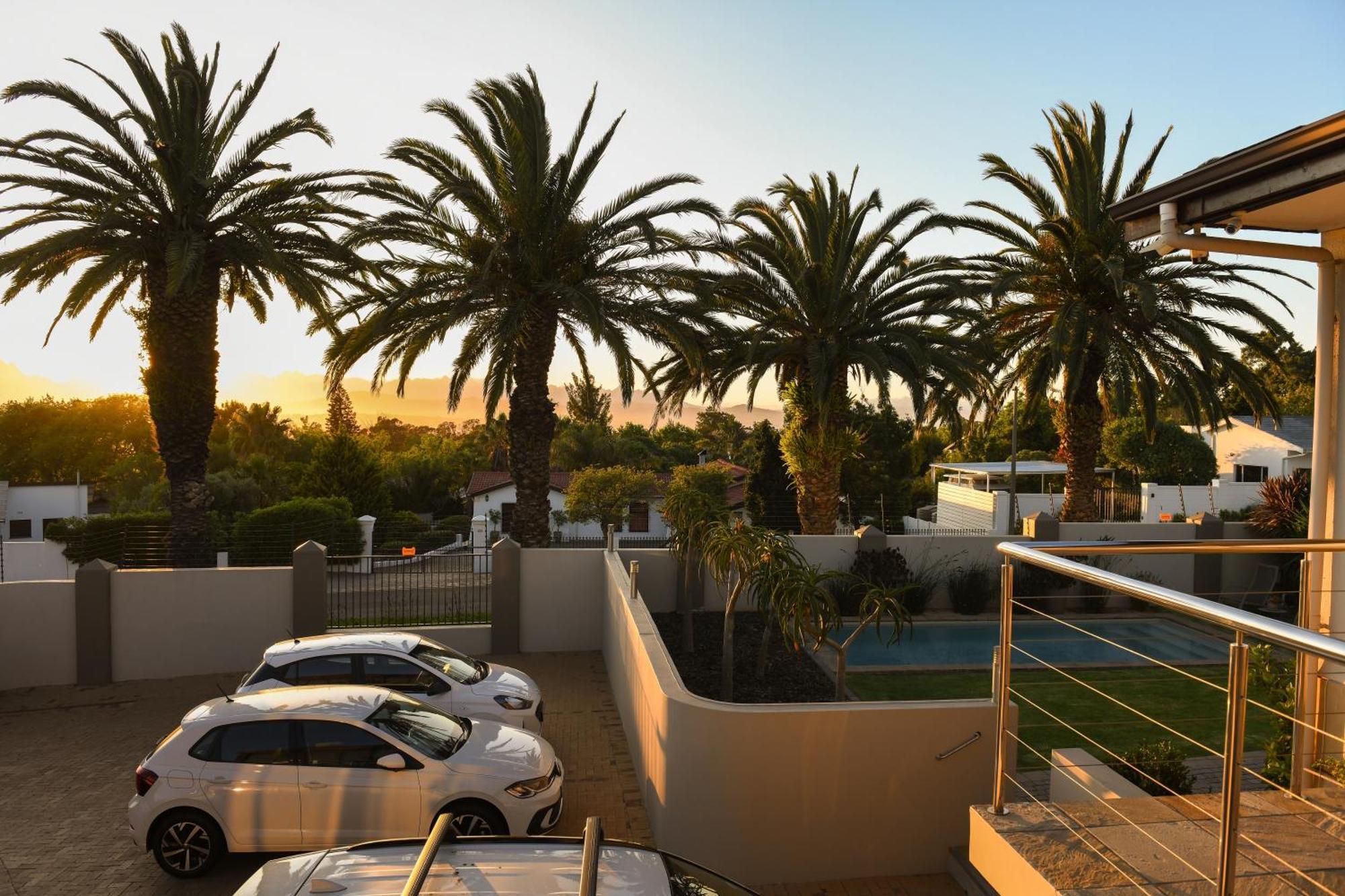 Four Palms Accommodation Durbanville Bagian luar foto