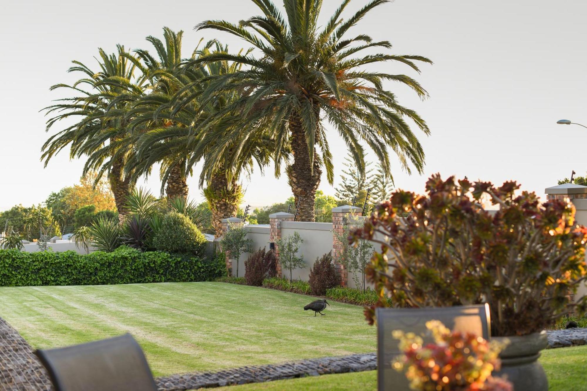 Four Palms Accommodation Durbanville Bagian luar foto