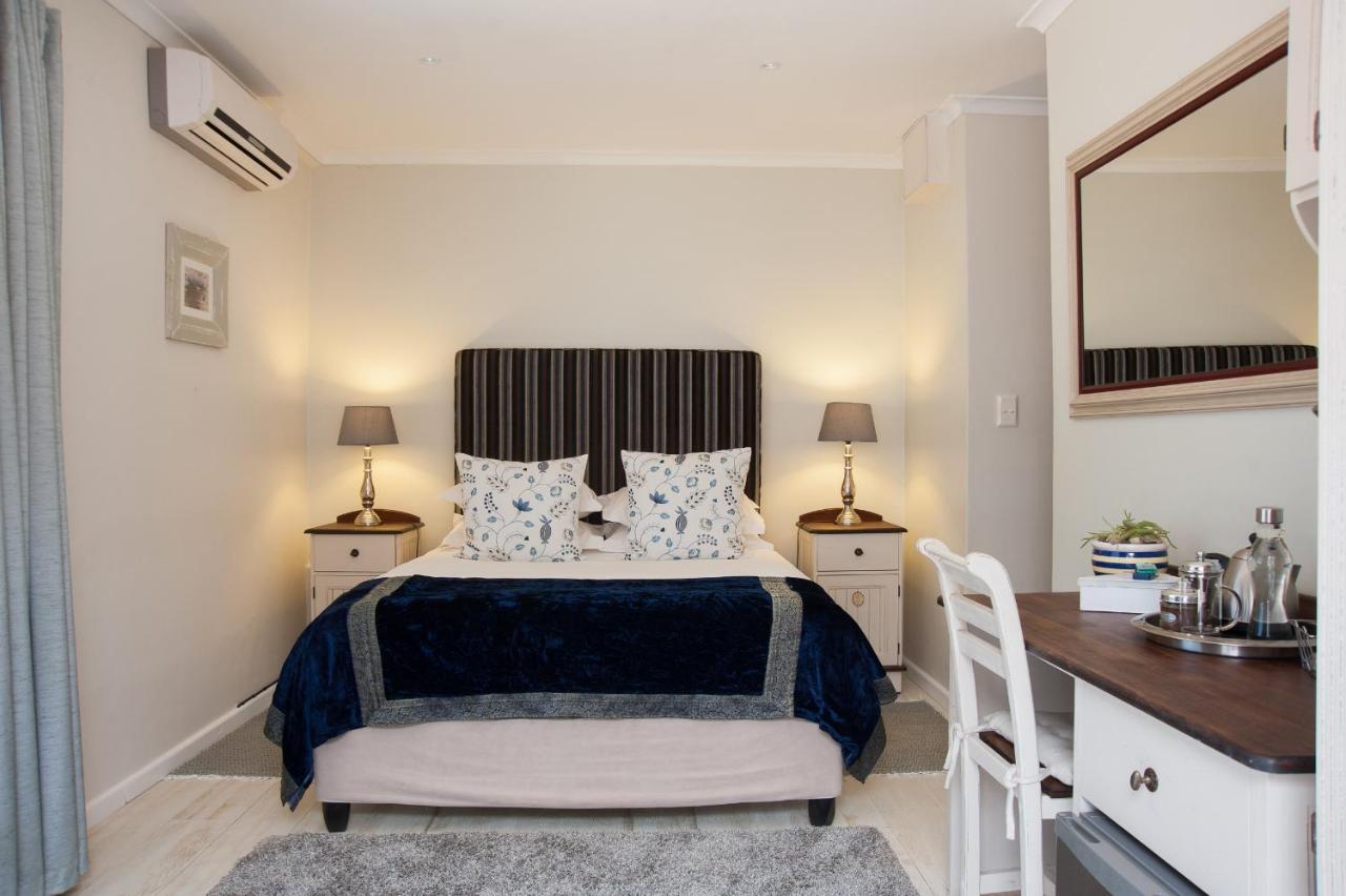 Four Palms Accommodation Durbanville Bagian luar foto